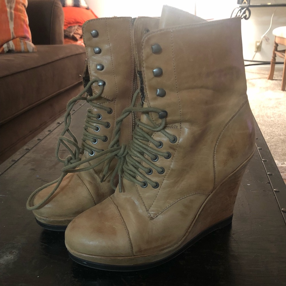 Vince Canute leather booties sz 9